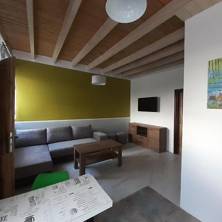 Apartamenty Roza Wiatrow Solec-Zdrój Esterno foto