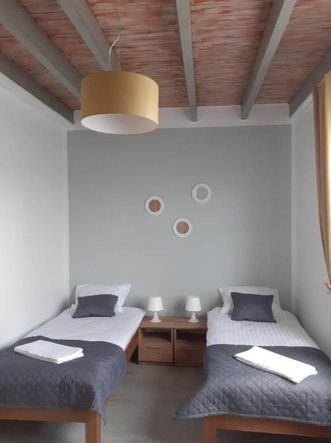 Apartamenty Roza Wiatrow Solec-Zdrój Esterno foto